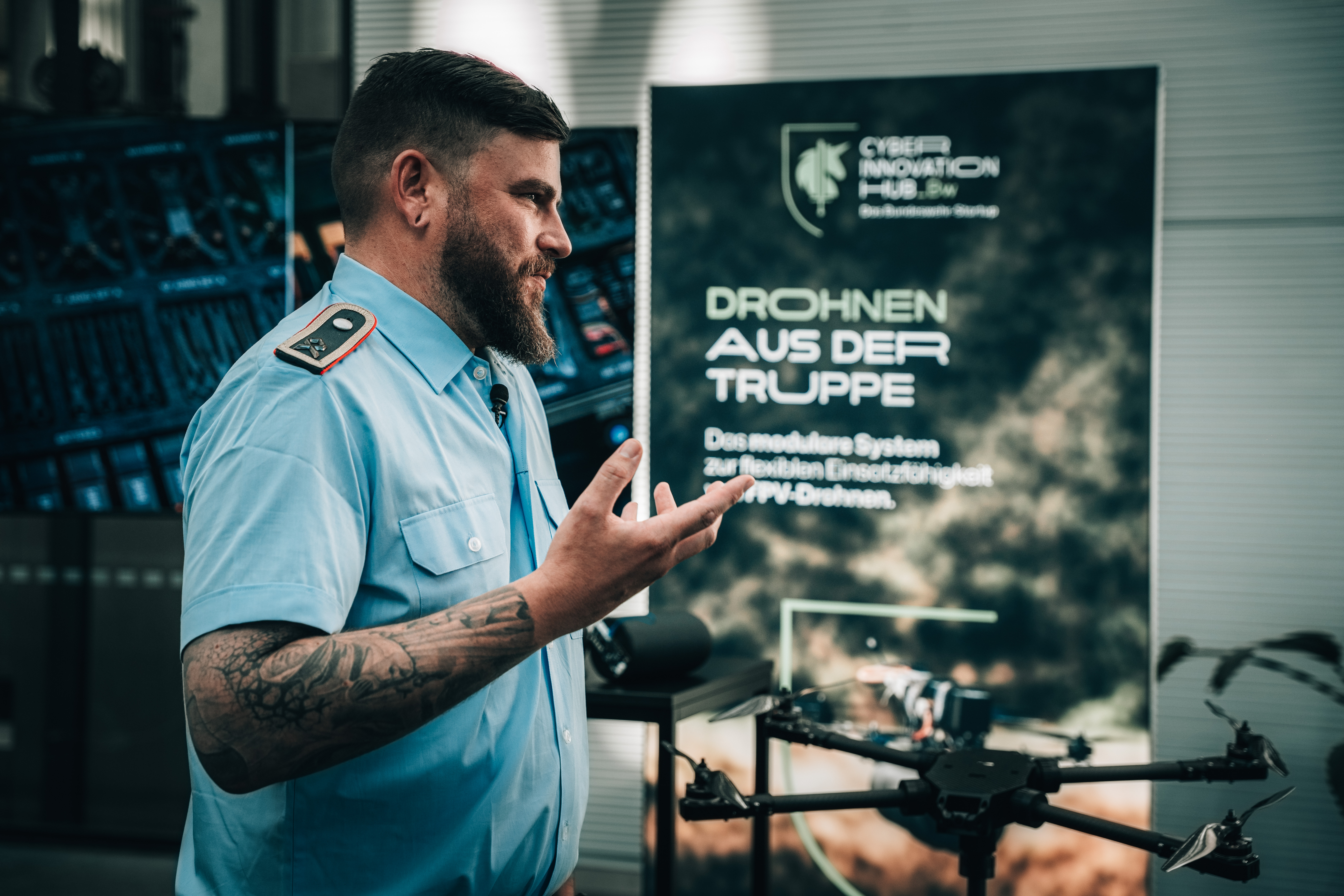 Am Stand des Innovationsvorhaben LokiFPV